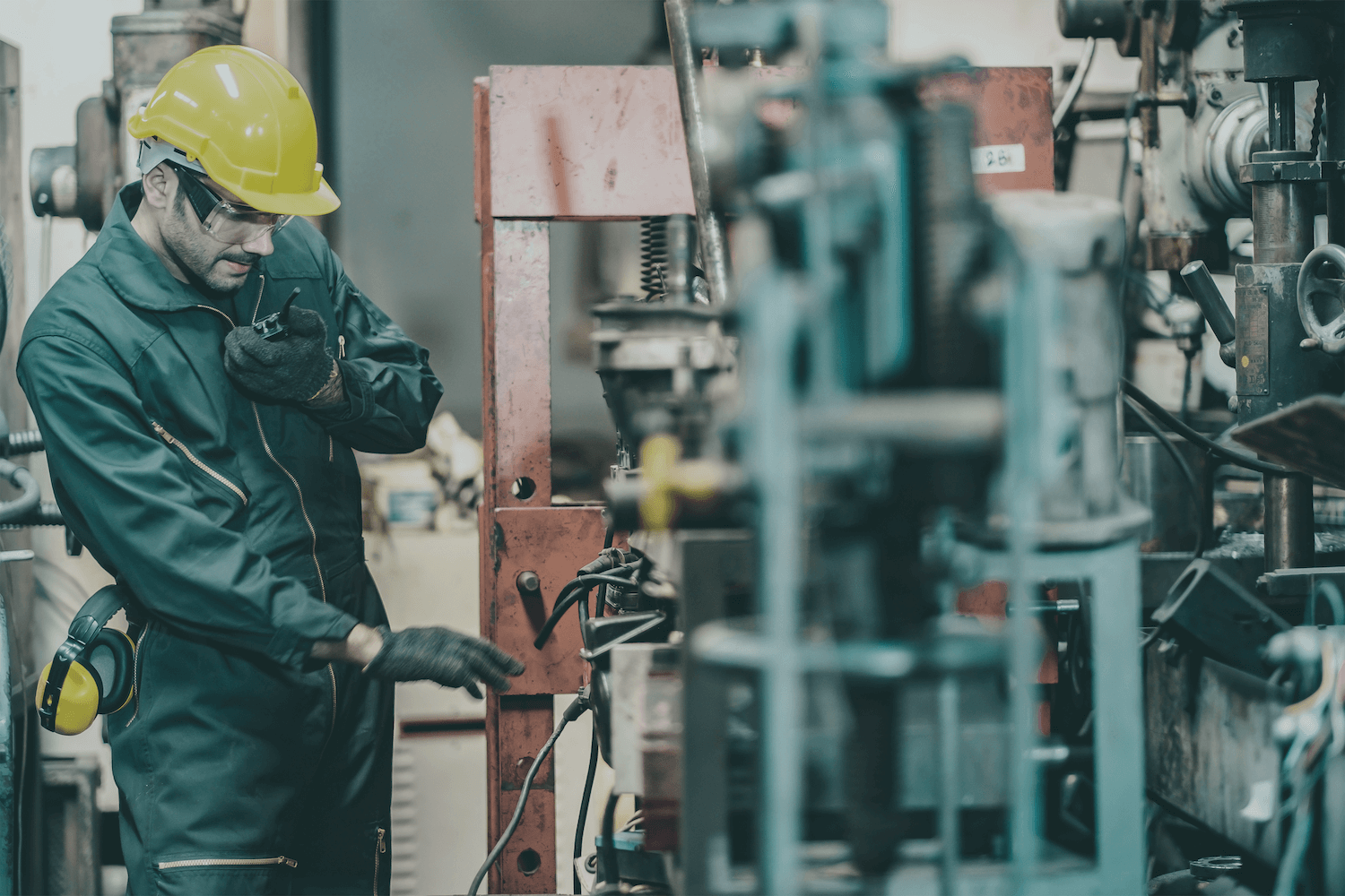 Możesz wypożyczyć pracowników w ramach usług agencji zatrudnienia lub firmy outsourcingowej.